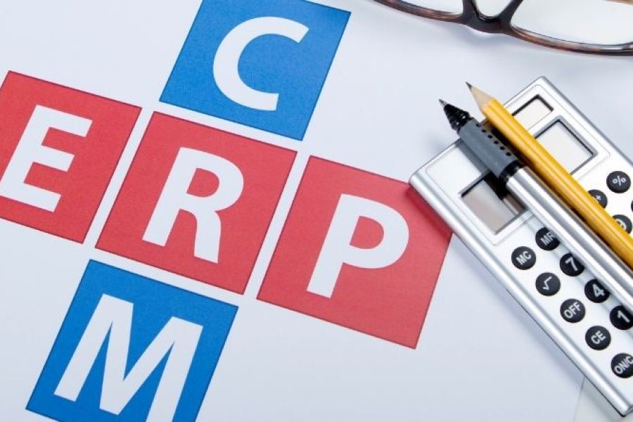 Podstawowe różnice systemów ERP i CRM